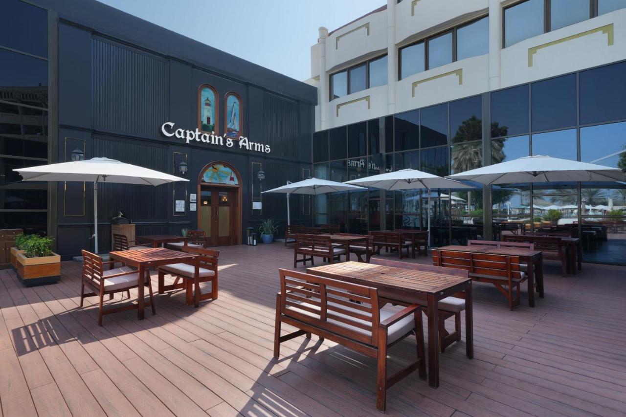 Le Meridien Abu Dhabi Exterior foto Captain's Arms
