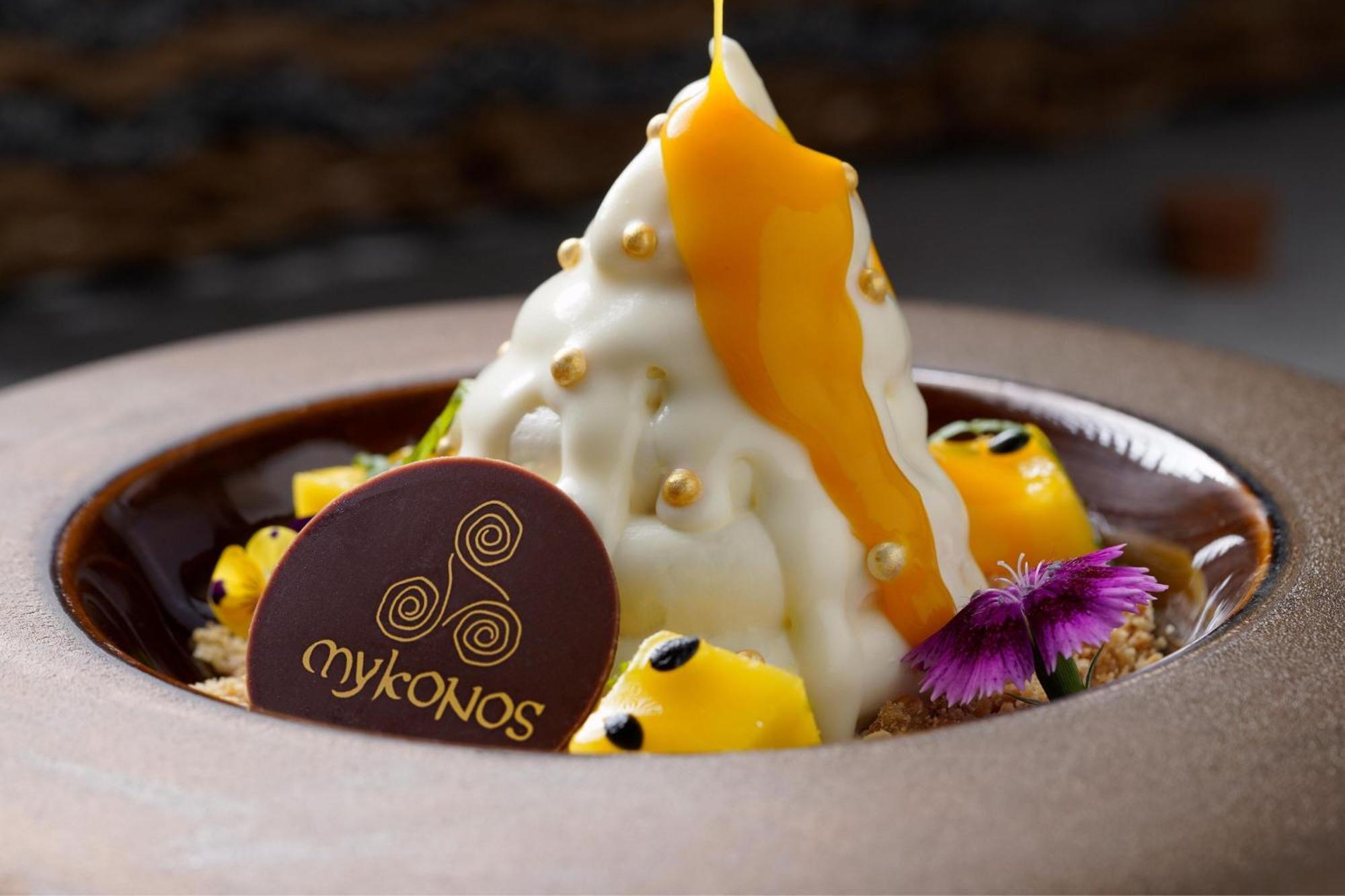 Le Meridien Abu Dhabi Exterior foto Chocolate dessert
